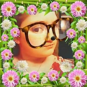 Meet your Posher, Destiny